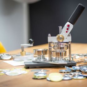 Buttonmaschine Flexi 900-image