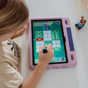 EDURINO Figur Luca, "Coding & logisches Denken", Zugang zur EDURINO-Lernwelt-image